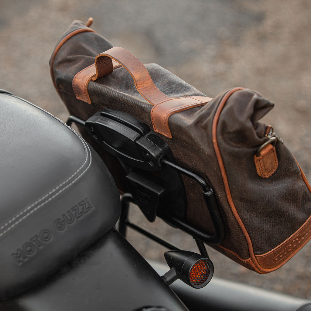 Sacoche moto vintage pour moto guzzi V7