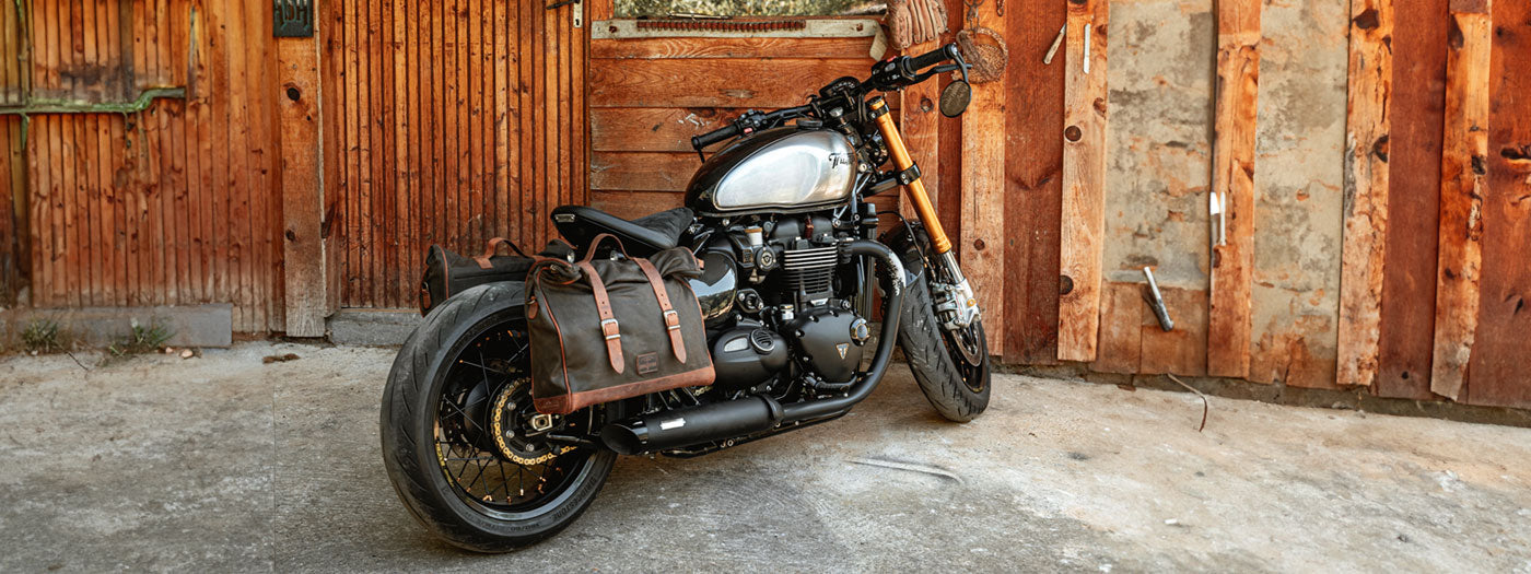 Sacoche Cavalière Noire Pour Triumph Bonneville Bobber / Black - Craftride, Neuve